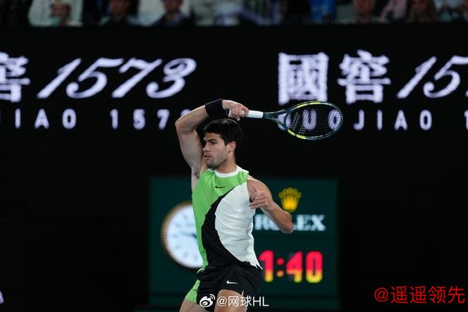澳网｜只差一冠成就全满贯，阿尔卡拉斯晋级男单次轮，迈出创造历史第一步
